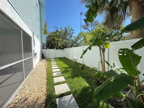 Exterior - 16204 3rd St E, Redington Beach, FL 33708 photo 14 of 17