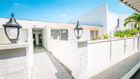 1655 S Highland Ave #F126, Clearwater, FL 33756