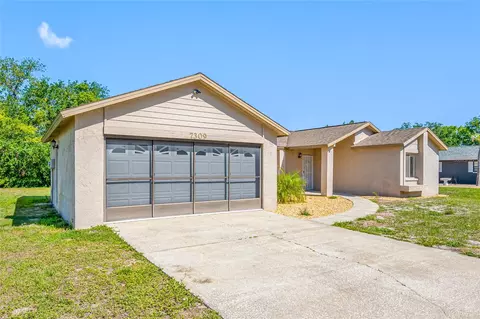 7309 Berwick Way, Weeki Wachee, FL 34613