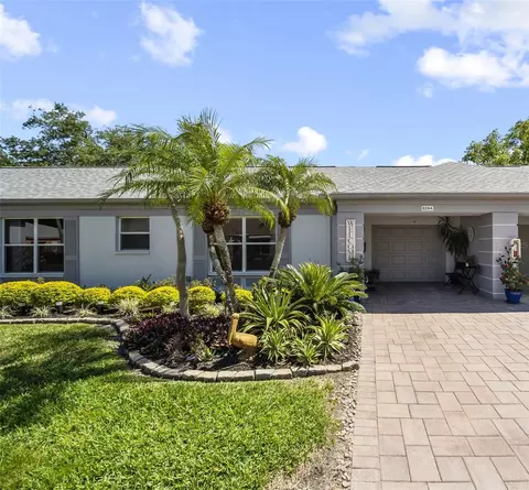 8244 Brentwood Rd, Seminole, FL 33777