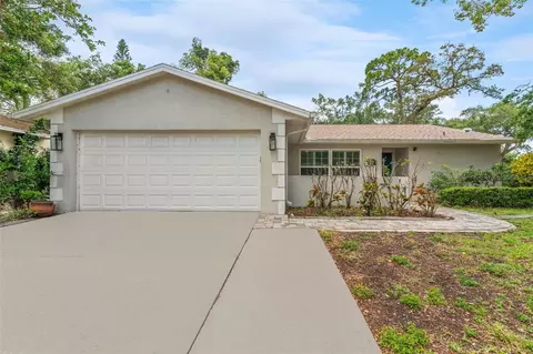 25 Harbor Oaks Cir, Safety Harbor, FL 34695