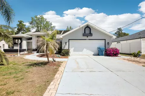10021 Elgin Blvd, Spring Hill, FL 34608