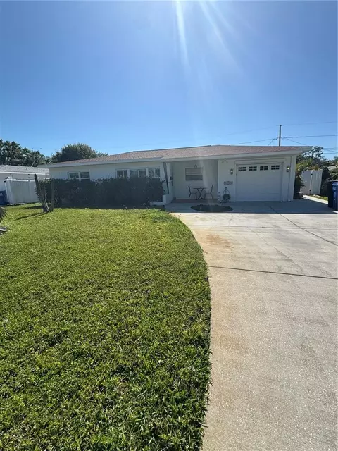 2050 76th St N, Saint Petersburg, FL 33710