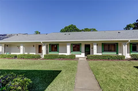 2557 Laurelwood Dr #10E, Clearwater, FL 33763
