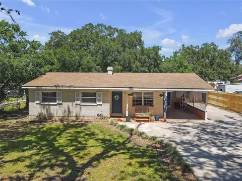 11202 Russell Dr, Seffner, FL 33584