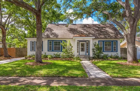 1905 Mckinley St, Clearwater, FL 33765