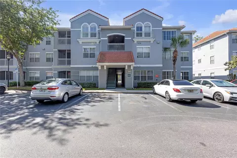 18001 Richmond Place Dr #1017, Tampa, FL 33647