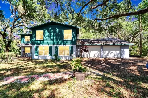 9724 Hermit Hollow Ln, Gibsonton, FL 33534