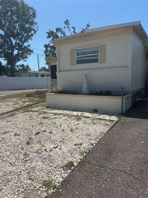 6580 Seminole Blvd #124, Seminole, FL 33772