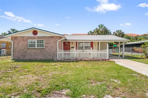 6556 S West Shore Cir, Tampa, FL 33616