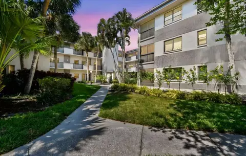 2650 Countryside Blvd #C203, Clearwater, FL 33761