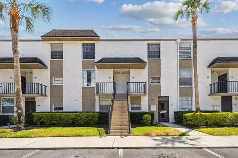 107 Caldwell Dr #299, Brandon, FL 33510