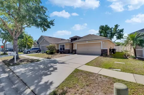 7637 Wood Violet Dr, Gibsonton, FL 33534