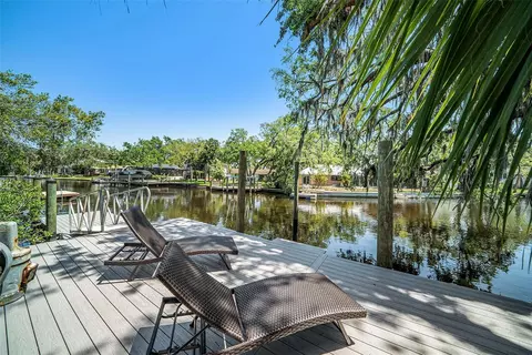 5910 River Rd, New Port Richey, FL 34652