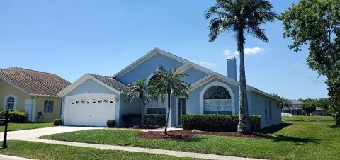 18412 Oriole St, Lutz, FL 33558