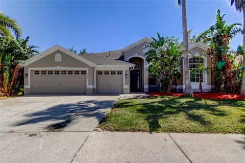 476 Denise St, Tarpon Springs, FL 34689