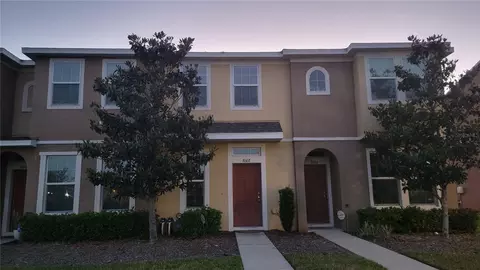 7007 Towering Spruce Dr, Riverview, FL 33578