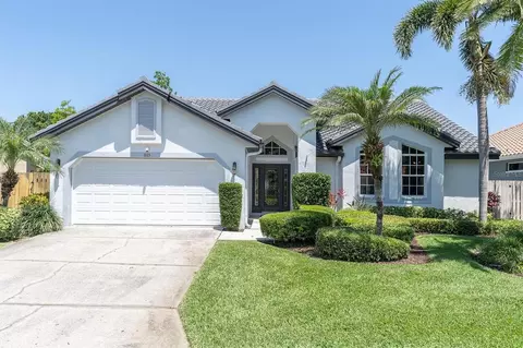 865 Live Oak Ter NE, Saint Petersburg, FL 33703