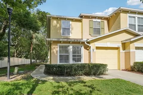 5302 Aloha Seed Dr, Seffner, FL 33584