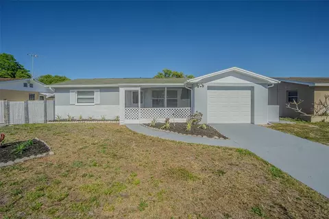 1264 Chelsea Ln, Holiday, FL 34691