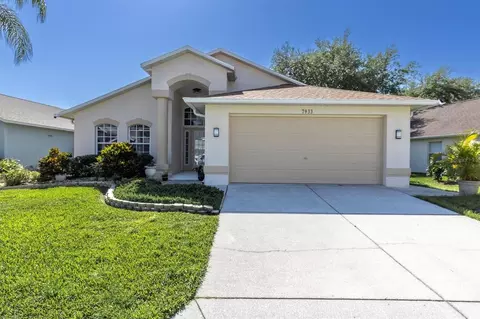 7933 Floradora Dr, New Port Richey, FL 34654