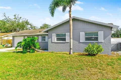 5519 Homewood Dr, Sarasota, FL 34232