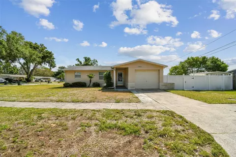 12473 114th St, Largo, FL 33778