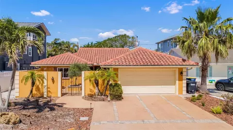 1008 Mandalay Ave, Clearwater, FL 33767