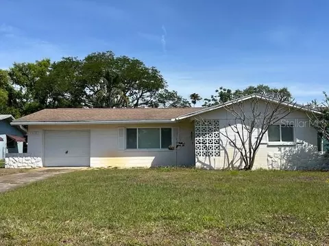 11133 100th Ave, Seminole, FL 33772