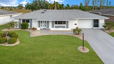 646 Allegheny Dr, Sun City Center, FL 33573