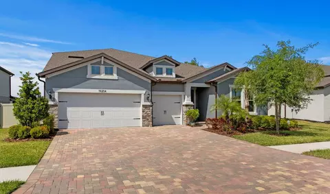 19204 Briarbrook Dr, Tampa, FL 33647