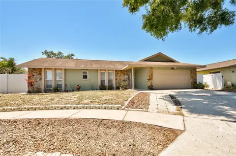 12532 115th St, Largo, FL 33778