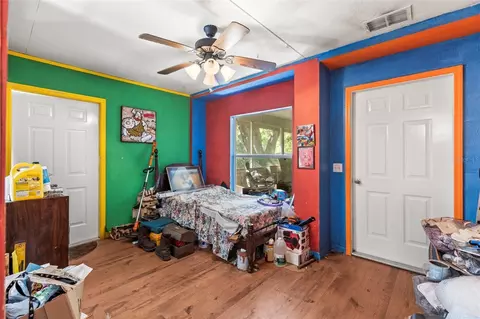 Bedroom - 29133 Lawton Dr, Nobleton, FL 34661 photo 7 of 7