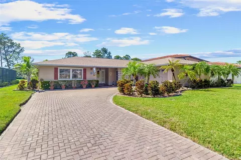 6790 Burning Tree Dr, Seminole, FL 33777