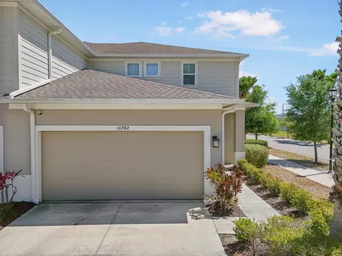 10742 Verawood Dr, Riverview, FL 33579