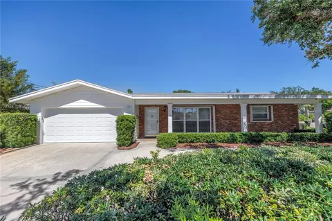 1801 38th St N, Saint Petersburg, FL 33713