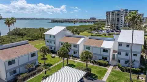 1451 Gulf Blvd #117, Clearwater Beach, FL 33767