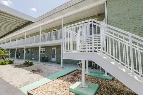 5287 81st St N #25, Saint Petersburg, FL 33709