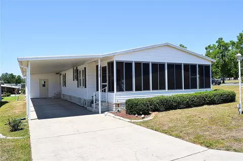 10105 Wellington Ave, Dade City, FL 33525