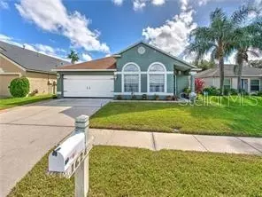 1624 Maximilian Dr, Wesley Chapel, FL 33543