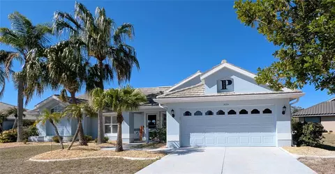 2004 Berry Roberts Dr, Sun City Center, FL 33573