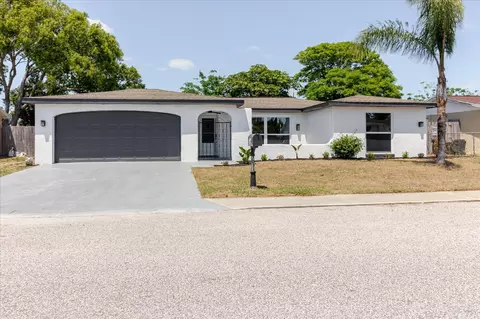 7031 Brentwood Dr, Port Richey, FL 34668