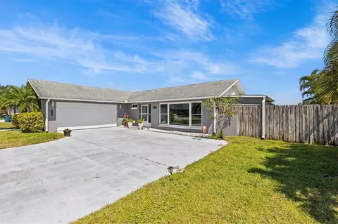 2924 Catherine Dr, Clearwater, FL 33759