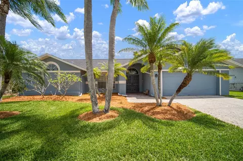 1805 Stable Trl, Palm Harbor, FL 34685