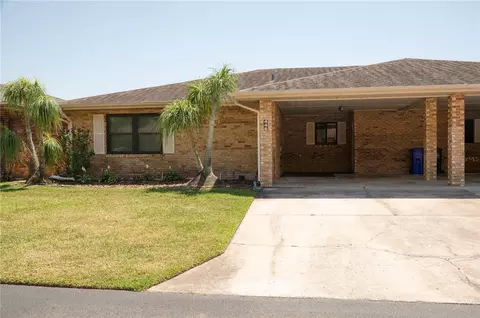 446 Lake Carolyn Cir, Lakeland, FL 33813