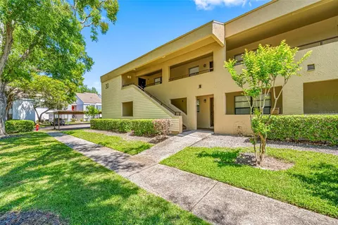 4991 Puritan Cir #522, Tampa, FL 33617