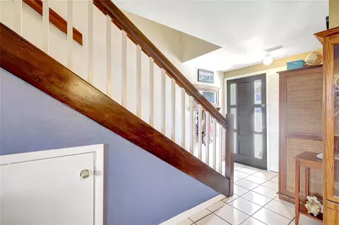 Entry Way - 2811 S Pines Dr #15, Largo, FL 33771 photo 2 of 2