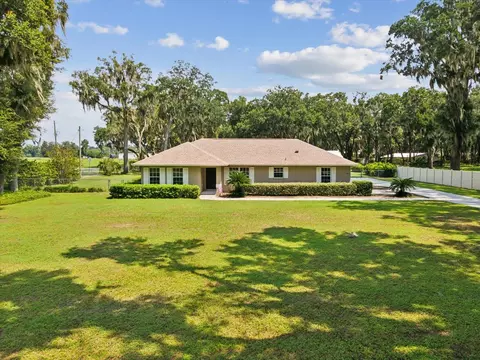 1414 Stephens Oak Ct, Plant City, FL 33567