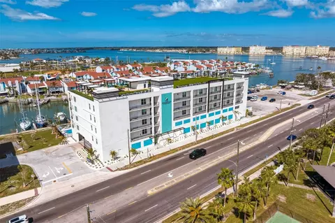 400 150th Ave #506, Madeira Beach, FL 33708