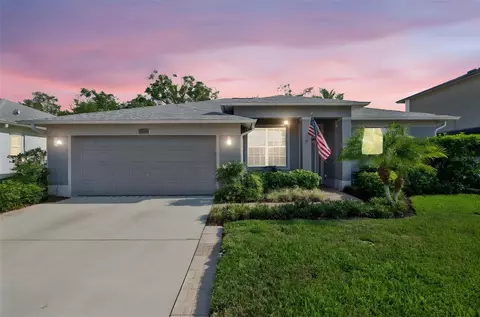 708 Sandy Hills Ave, Tarpon Springs, FL 34689